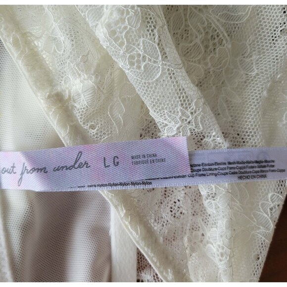 NWOT Urban Outfitters Out from Under Size L White Lace Corset/Bustier - Picture 8 of 10